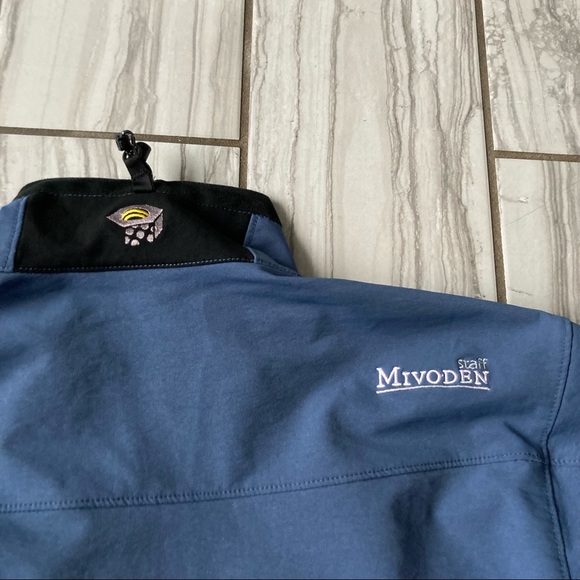 Mountain Hardwear weatherproof jacket. EUC - Picture 6 of 6